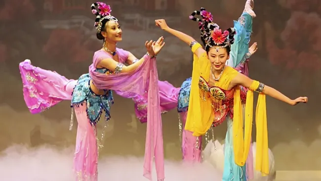 Shen Yun Performance