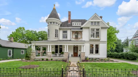 A Historic Queen Anne, Luxury Condo, and Sprawling Texas Ranch