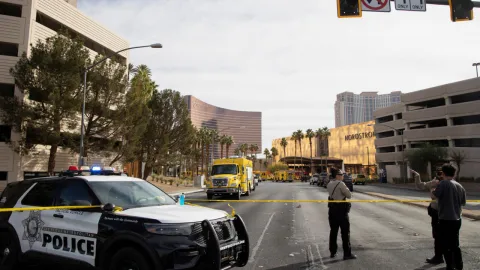 One Dead After Tesla Cybertruck Explodes Outside Trump Hotel in Las Vegas