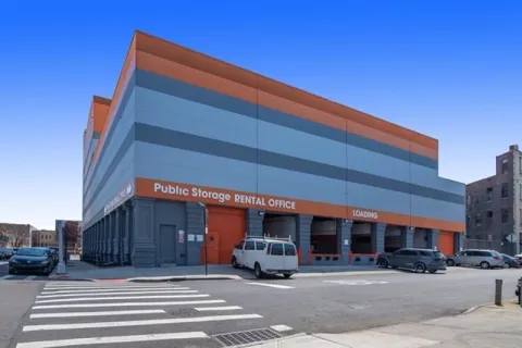 storage units bronx