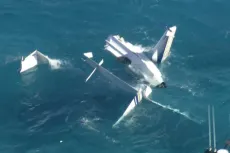 Plane Crashes Near Rottnest Island 